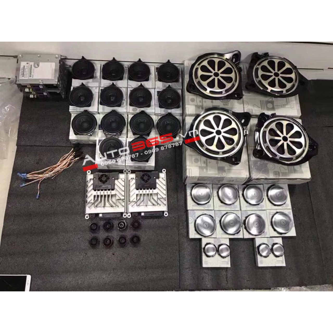 Nâng cấp loa Burmester cho Mercedes E class - Hình 1